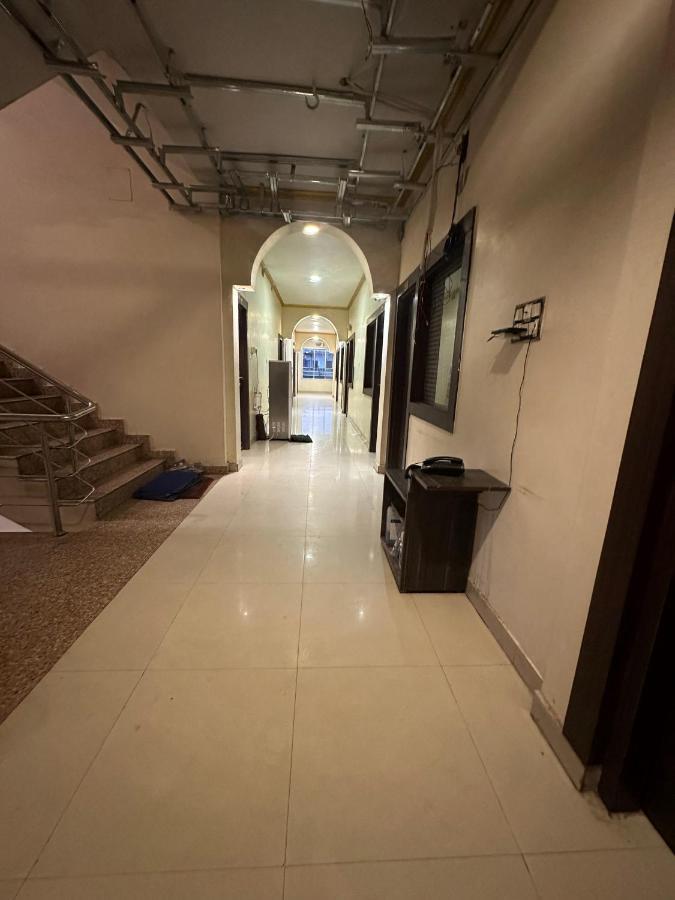 Hotel Deva Inn Varanasi Eksteriør bilde