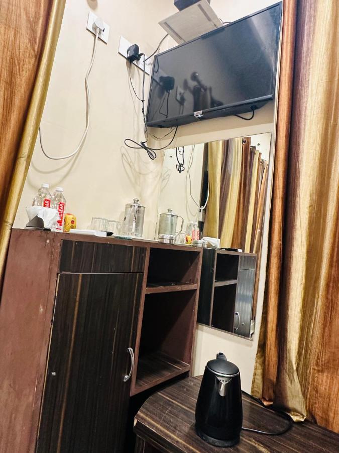 Hotel Deva Inn Varanasi Eksteriør bilde