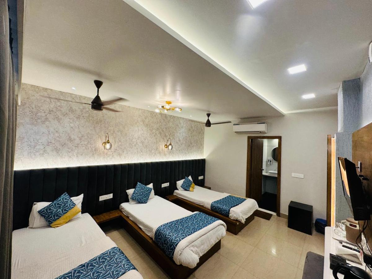 Hotel Deva Inn Varanasi Eksteriør bilde
