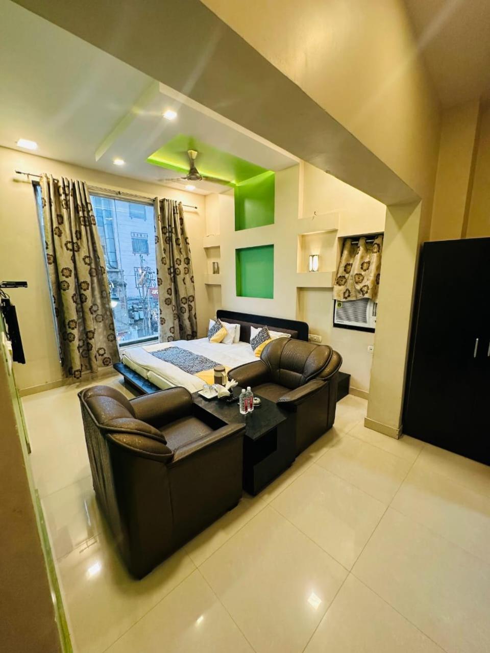 Hotel Deva Inn Varanasi Eksteriør bilde